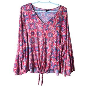 Torrid Size 2 Red Paisley Bell Sleeve Blouse V Neck Tie Front Boho Plus Size